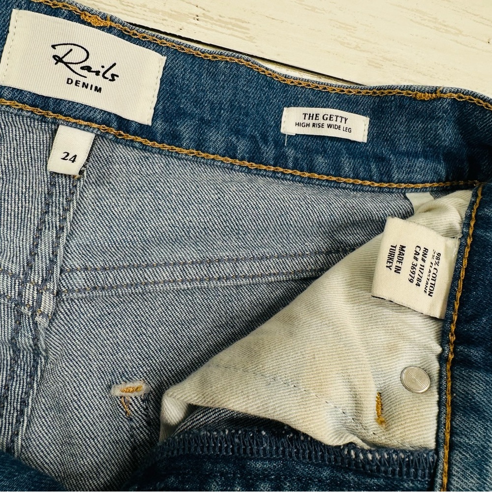 Rails Indigo Flare Jeans - Picture 5 of 8
